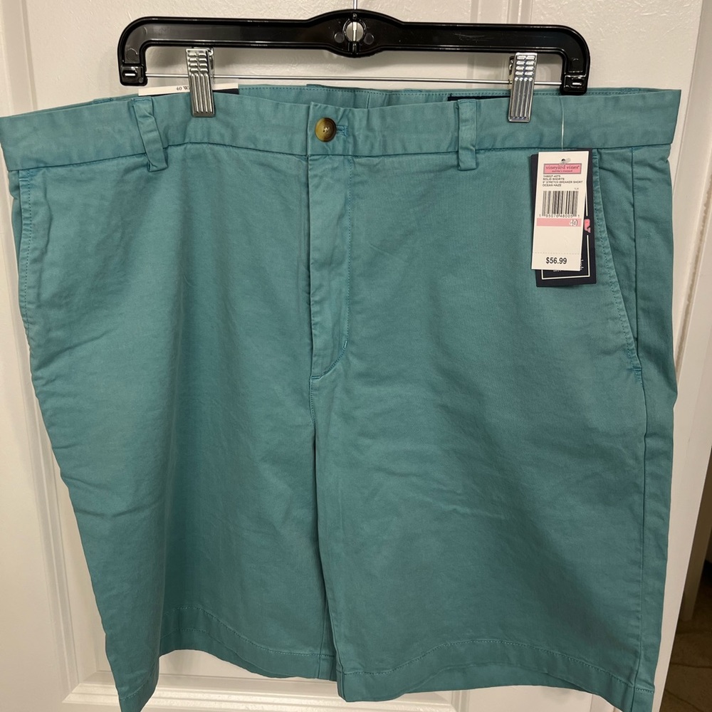 Vineyard vines size 40 Shorts NWT